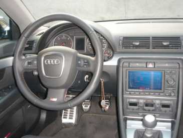 Фотоий: надувательство автомобили AUDI - A4