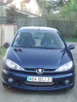 Фотоий: надувательство автомобили PEUGEOT - 206