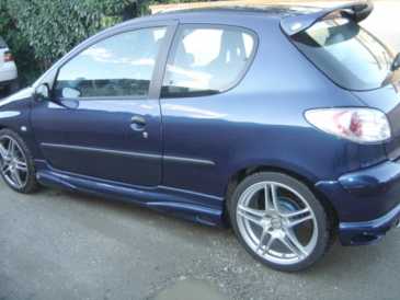 Фотоий: надувательство автомобили PEUGEOT - 206