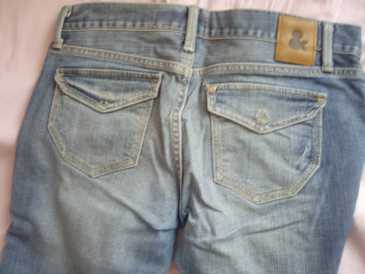Фотоий: надувательство одежда женщины - H&M - JEANS