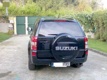 Фотоий: надувательство автомобили SUZUKI