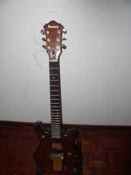 Фотоий: надувательство гитары и другие аппаратуры шнура IBANEZ - IBANEZ MUSICIAN