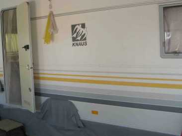 Фотоий: надувательство караваны и трейлеры KNAUS - KNAUS