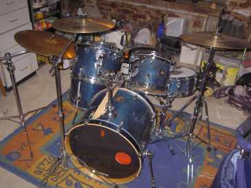 Фотоий: надувательство выстукивания GRETSCH - GRETSCH CATALINA